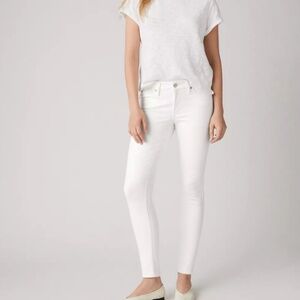 🤍 Levi’s 711 Skinny Jeans | Women’s W26 L30 | White Denim